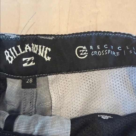 6 Billabong Shorts - LOT of 6 - Size 28 - Picture 7 of 13
